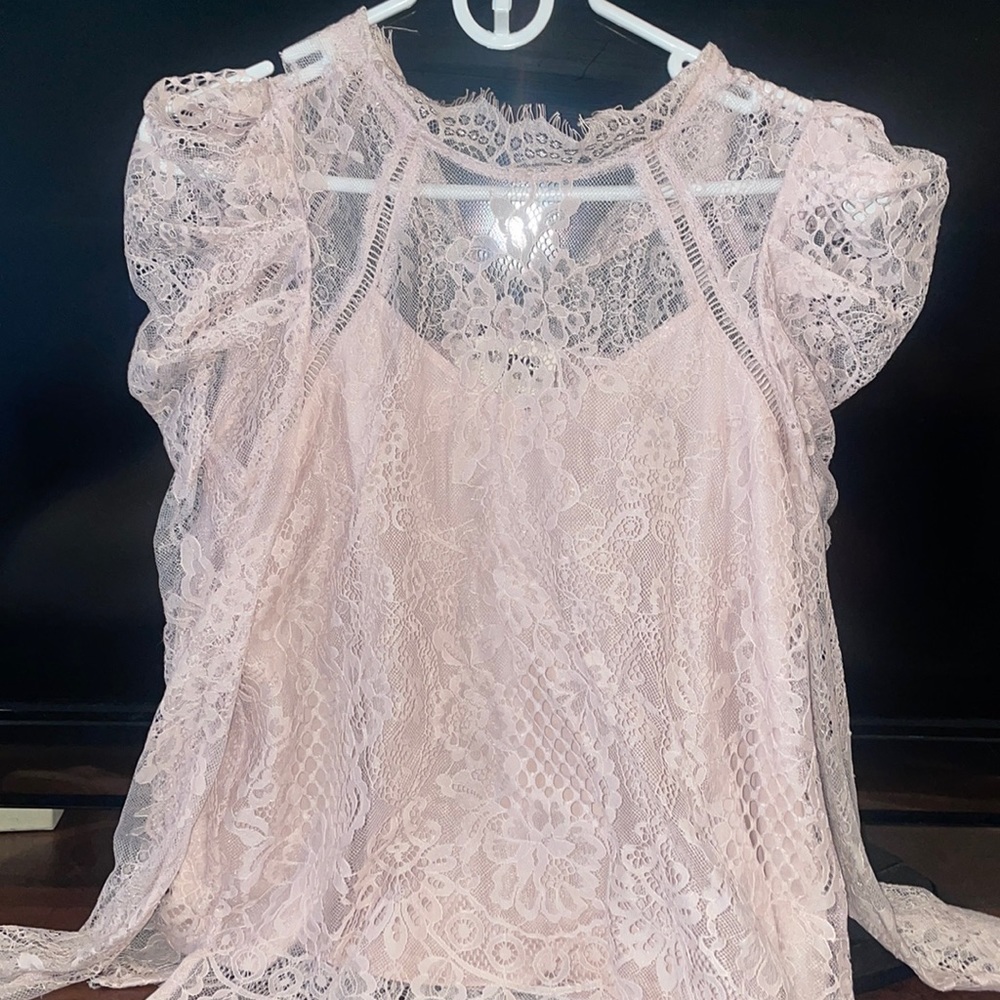 Light pink lace top with collar